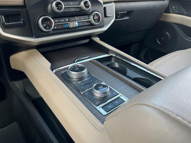 Photo of 2024 Dark Matter Gray Metallic Ford Expedition