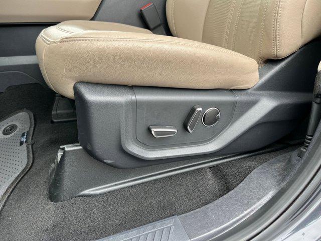 Photo of 2024 Dark Matter Gray Metallic Ford Expedition