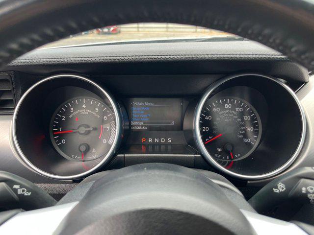 Photo of 2023 Iconic Silver Metallic Ford Mustang