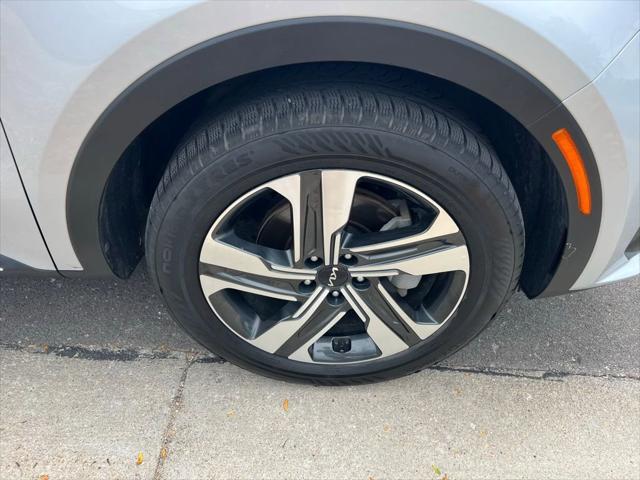 Photo of 2022  Kia Sorento Plug-In Hybrid