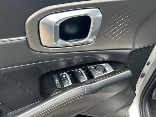Photo of 2022  Kia Sorento Plug-In Hybrid