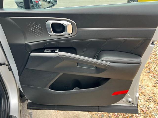 Photo of 2022  Kia Sorento Plug-In Hybrid