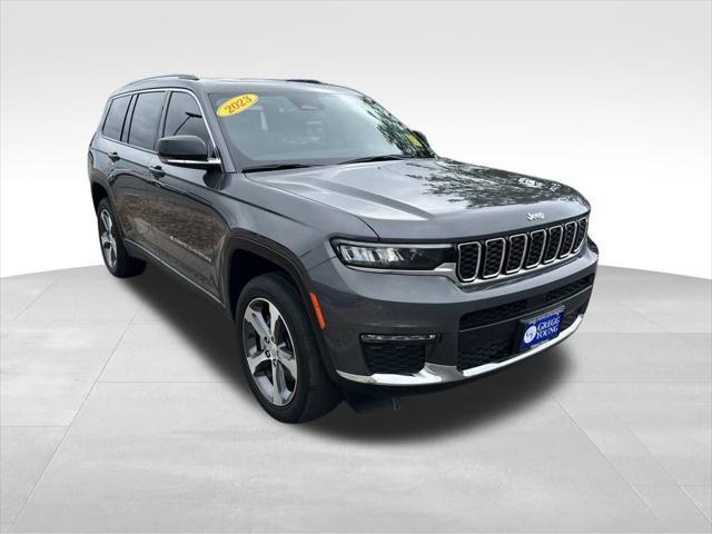 Photo of 2023  Jeep Grand Cherokee L