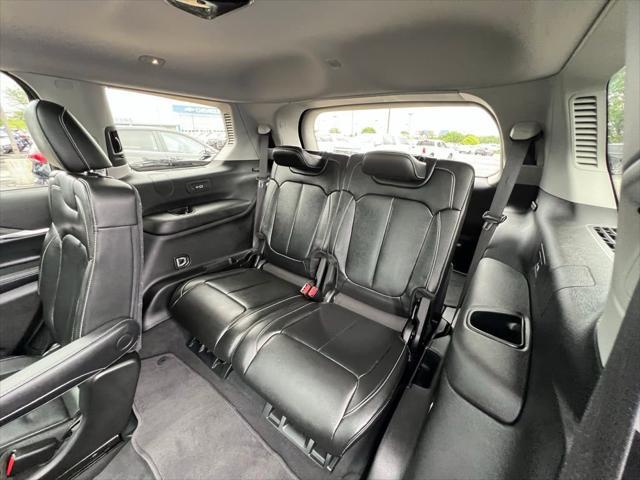 Photo of 2023  Jeep Grand Cherokee L