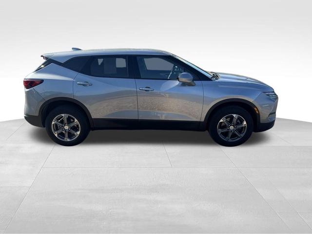 Photo of 2023 Sterling Gray Metallic Chevrolet Blazer
