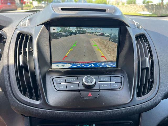 Photo of 2018 Red Ford Escape