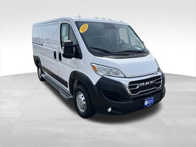 Photo of 2023 Bright White Clearcoat RAM ProMaster 2500