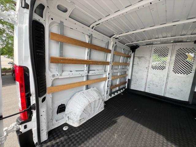 Photo of 2023 Bright White Clearcoat RAM ProMaster 2500