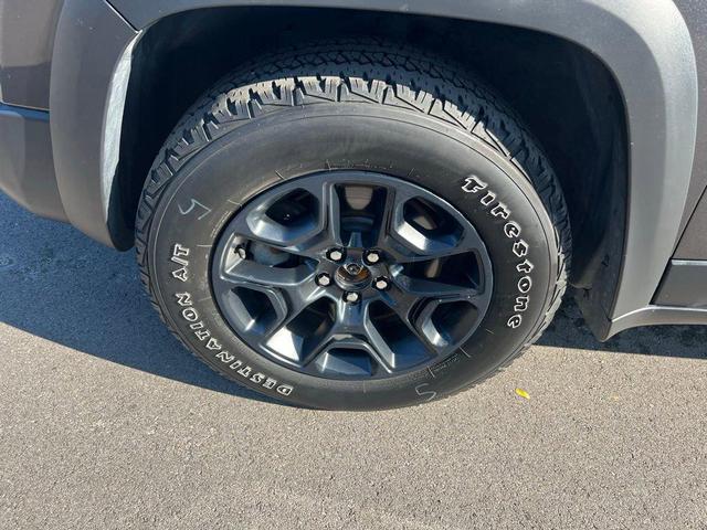 Photo of 2020  Jeep Cherokee
