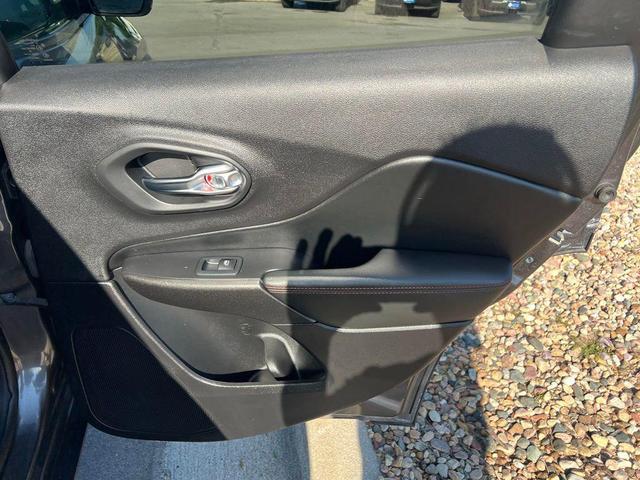 Photo of 2020  Jeep Cherokee