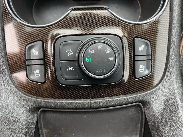 Photo of 2023 Gray GMC Acadia
