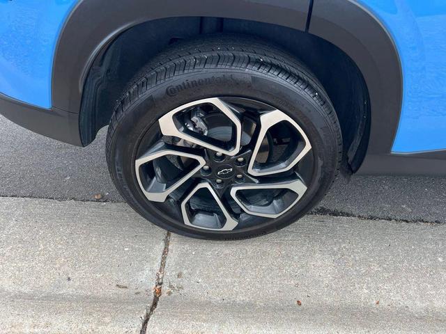 Photo of 2024 Fountain Blue Chevrolet Trax