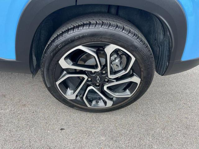 Photo of 2024 Fountain Blue Chevrolet Trax