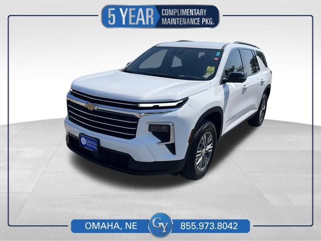 Photo of 2025 White Chevrolet Traverse
