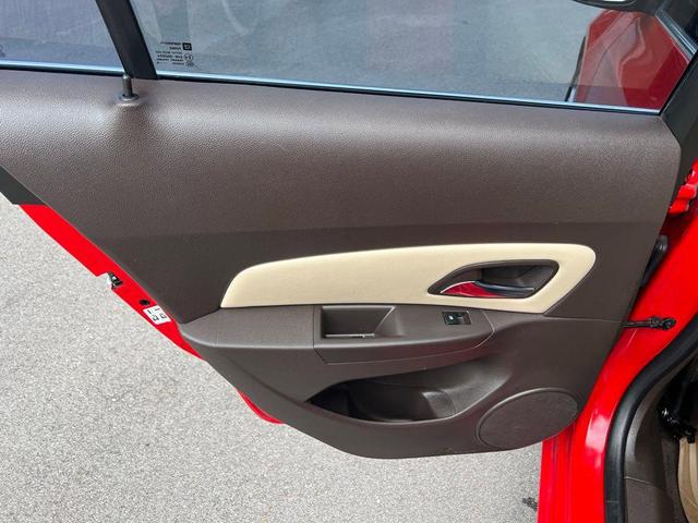 Photo of 2015 Red Chevrolet Cruze