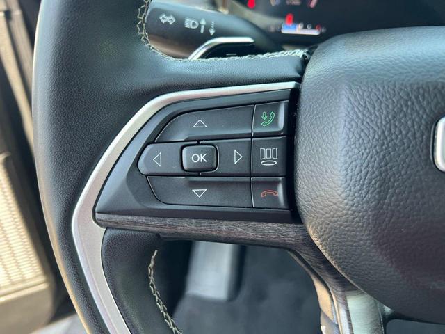 Photo of 2023  Jeep Grand Cherokee