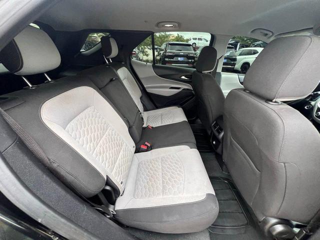 Photo of 2018 Mosaic Black Metallic Chevrolet Equinox