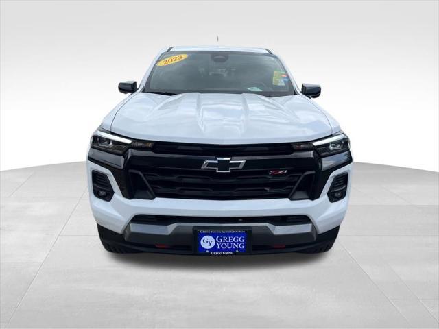 Photo of 2023 Summit White Chevrolet Colorado
