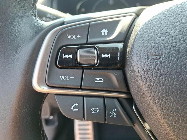 Photo of 2022 Still Night Pearl Honda Accord