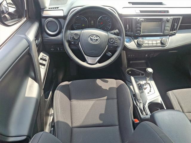Photo of 2018 Magnetic Gray Metallic Toyota RAV4 Hybrid