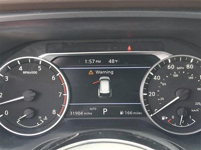 Photo of 2021 Super Black Nissan Rogue