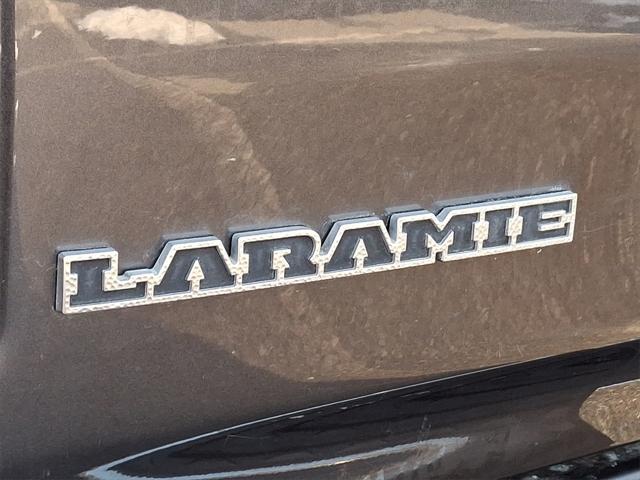 Photo of 2021 Granite Crystal Metallic Clearcoat RAM 1500
