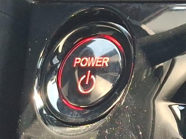 Photo of 2023 Platinum White Pearl Honda Accord Hybrid