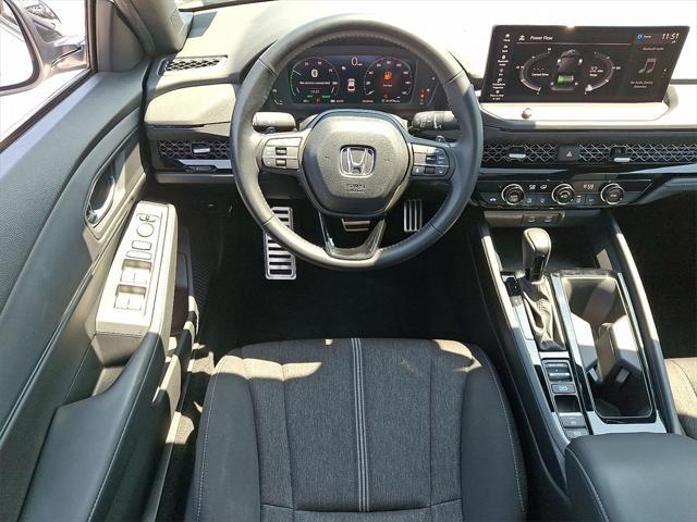 Photo of 2023 Platinum White Pearl Honda Accord Hybrid