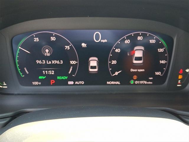 Photo of 2023 Platinum White Pearl Honda Accord Hybrid