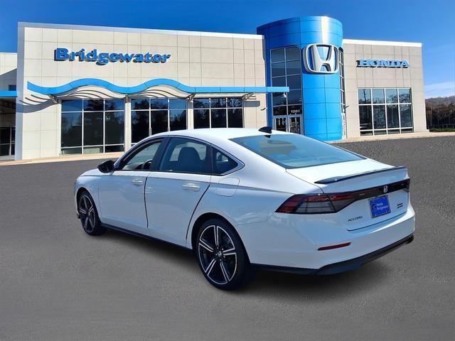 Photo of 2023 Platinum White Pearl Honda Accord Hybrid