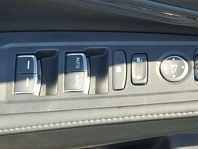 Photo of 2023 Platinum White Pearl Honda Accord Hybrid