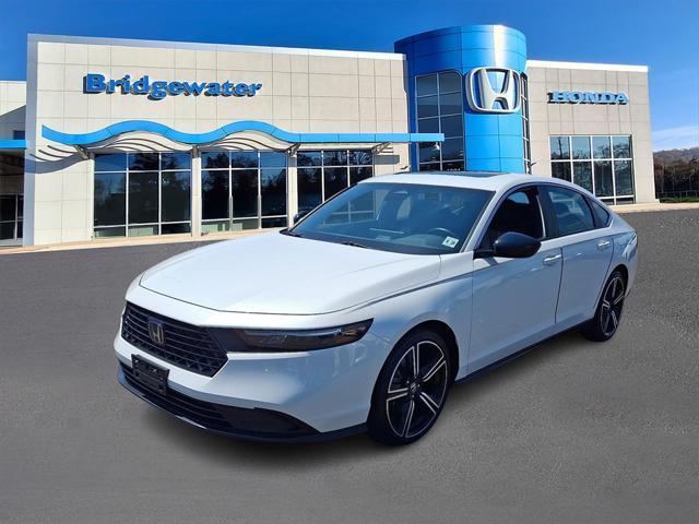 Photo of 2023 Platinum White Pearl Honda Accord Hybrid