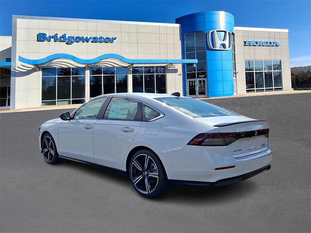 Photo of 2025 Platinum White Pearl Honda Accord Hybrid