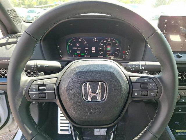 Photo of 2025 Platinum White Pearl Honda Accord Hybrid