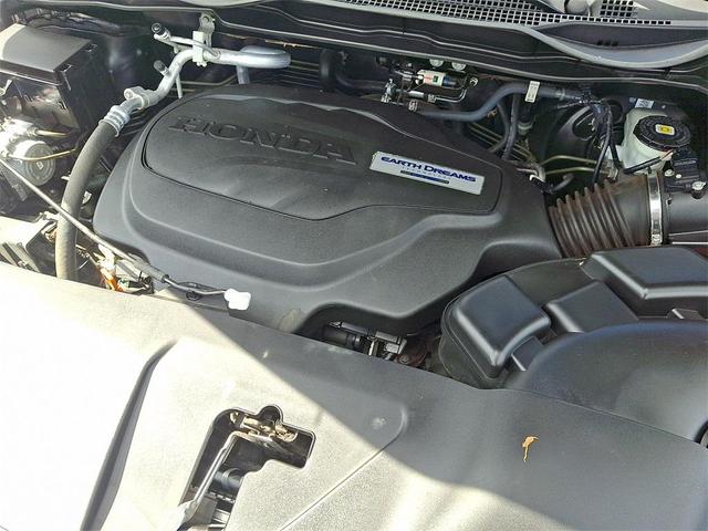 Photo of 2020 Crystal Black Pearl Honda Odyssey