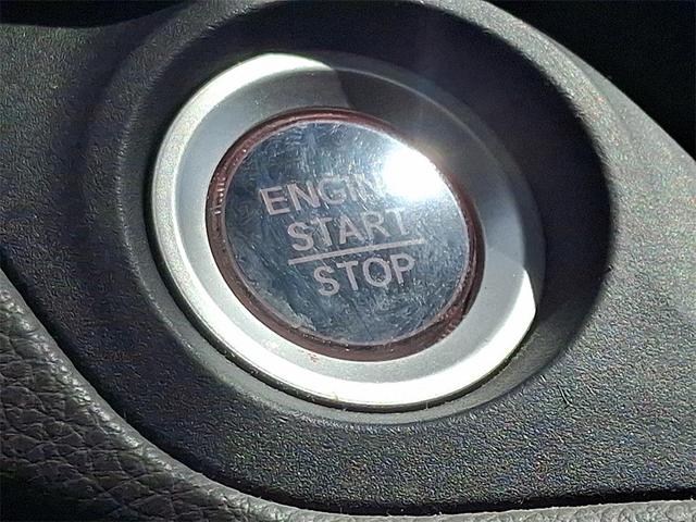 Photo of 2020 Crystal Black Pearl Honda Odyssey