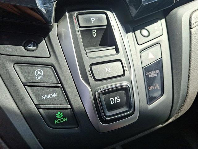 Photo of 2020 Crystal Black Pearl Honda Odyssey