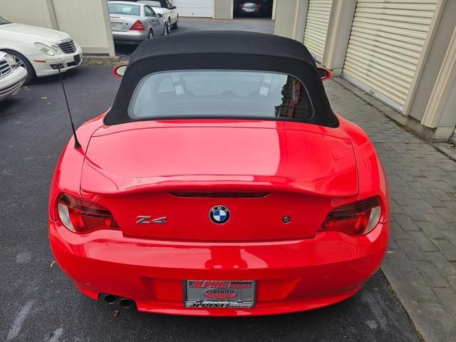 Photo of 2007 Bright Red BMW Z4