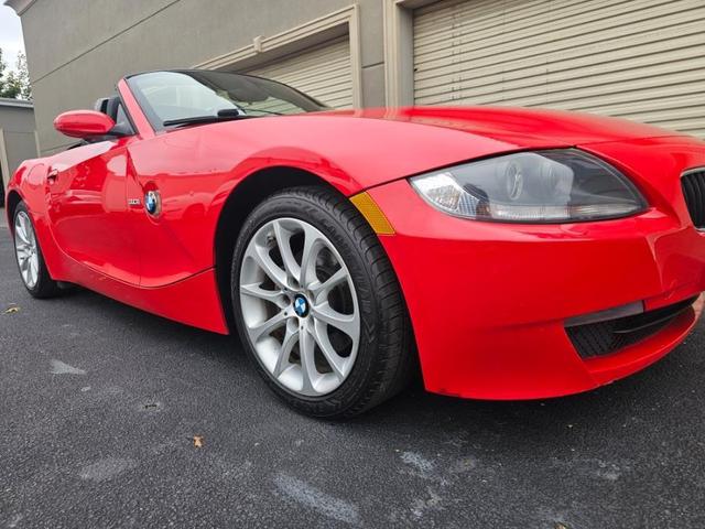 Photo of 2007 Bright Red BMW Z4