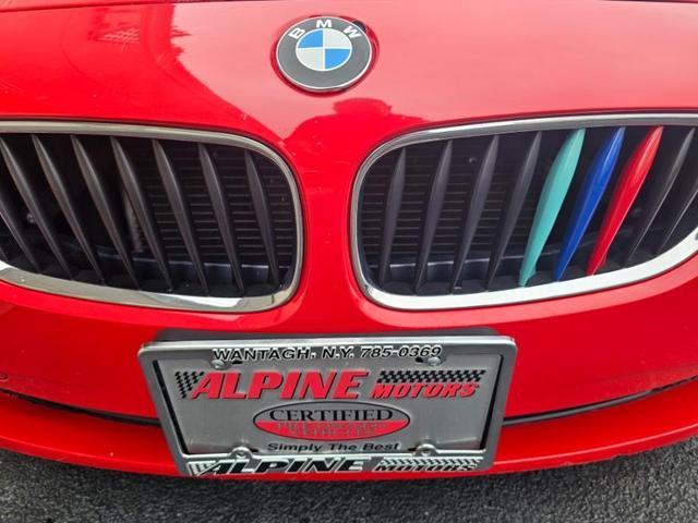 Photo of 2007 Bright Red BMW Z4
