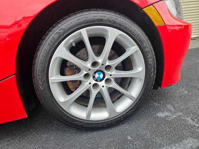Photo of 2007 Bright Red BMW Z4