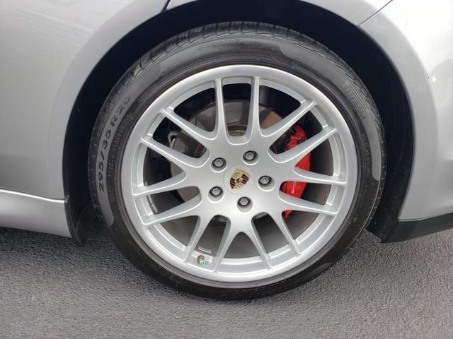 Photo of 2011 GT Silver Metallic Porsche Panamera