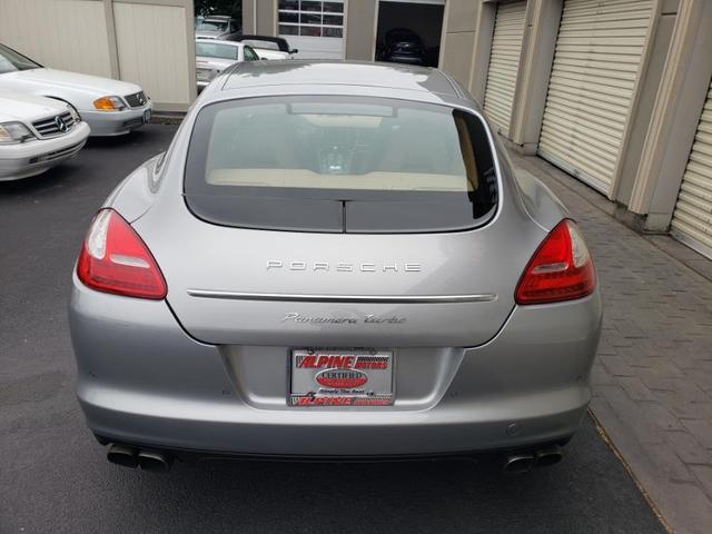 Photo of 2011 GT Silver Metallic Porsche Panamera