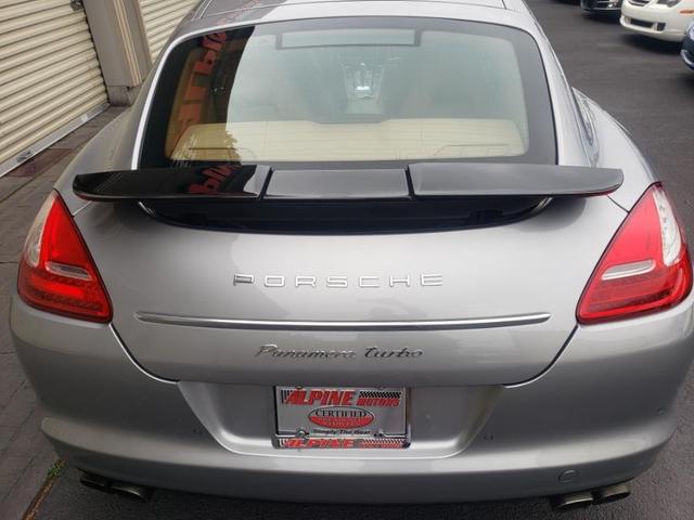 Photo of 2011 GT Silver Metallic Porsche Panamera