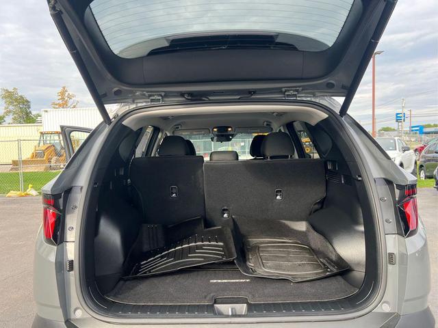 Photo of 2024 Hampton Gray Hyundai TUCSON