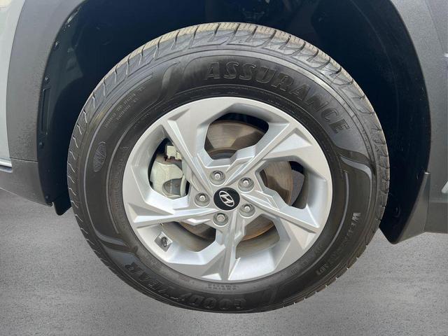 Photo of 2024 Hampton Gray Hyundai TUCSON