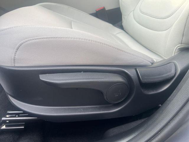 Photo of 2025 Ecotronic Gray Matte Hyundai TUCSON