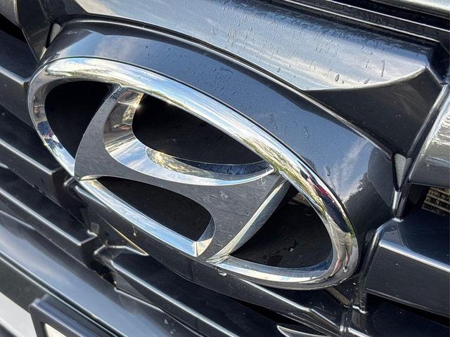 Photo of 2022 Amazon Gray Hyundai TUCSON