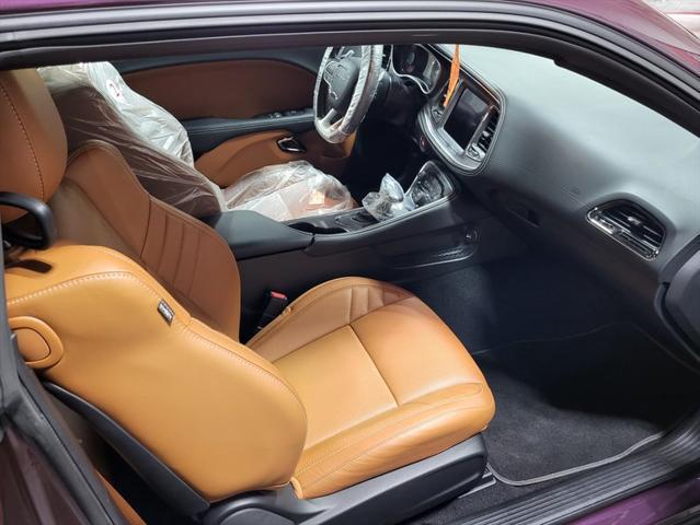 Photo of 2022 Hellrasin Purple Dodge Challenger