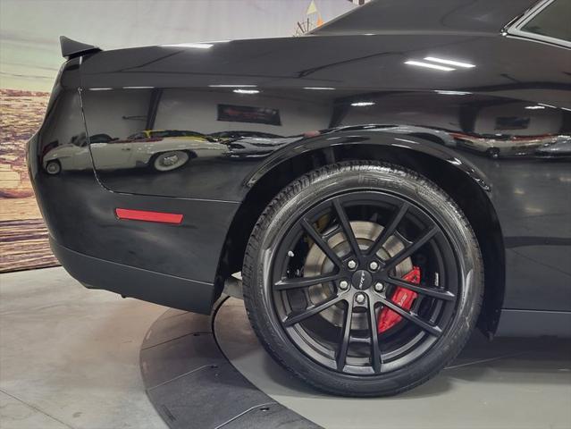 Photo of 2023 Black Dodge Challenger
